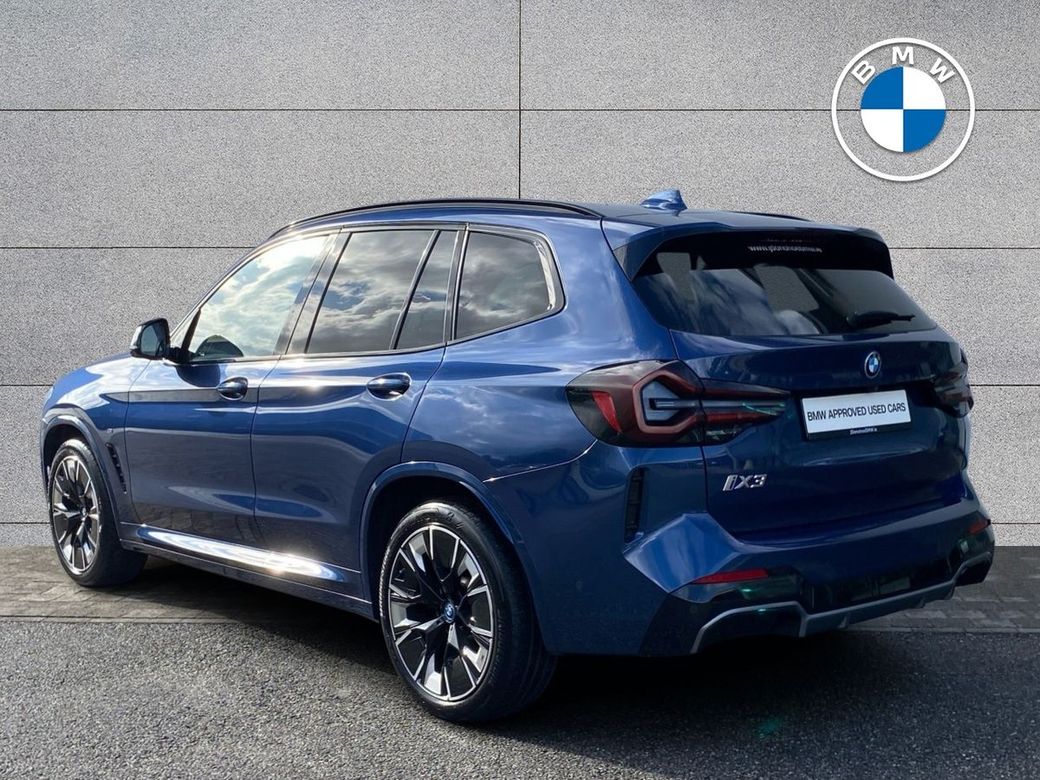 2024 BMW iX3
