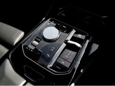 2025 BMW 5 Series