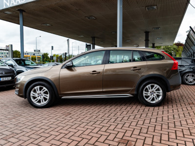 2017 Volvo V60