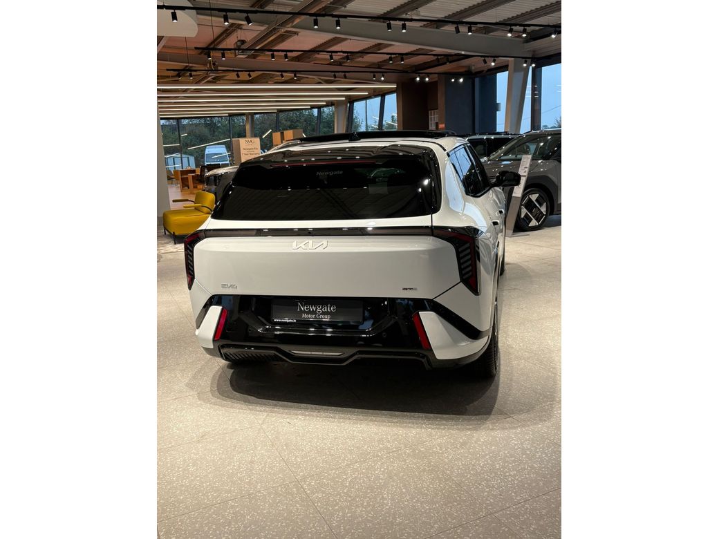 2026 Kia EV4