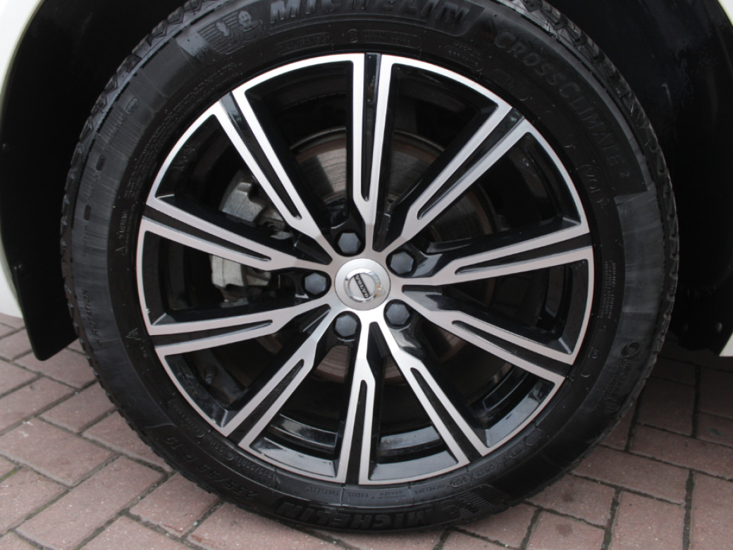 2020 Volvo XC60
