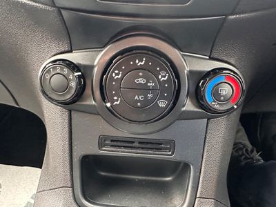 2015 Ford Fiesta