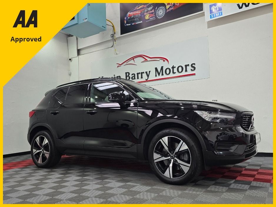 2022 Volvo XC40