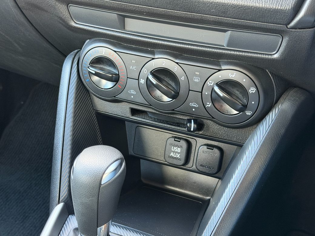 2017 Mazda Demio