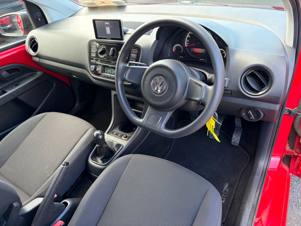 2015 Volkswagen up!