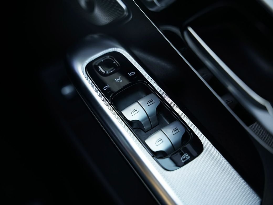 2026 Mercedes-Benz EQE