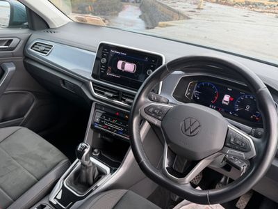 2023 Volkswagen T-Roc