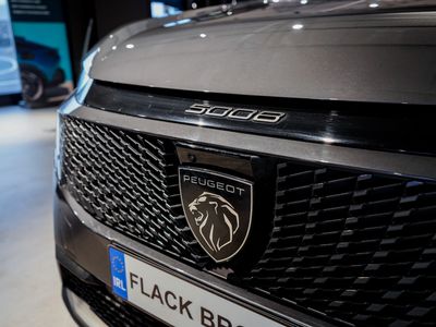 2025 Peugeot 5008