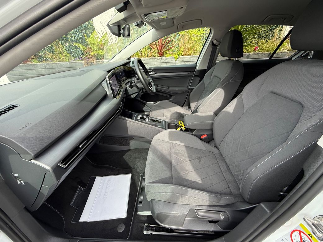 2022 Volkswagen Golf