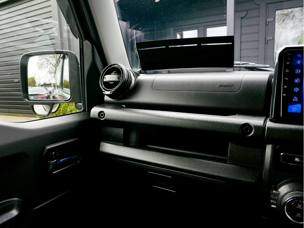 2023 Suzuki Jimny
