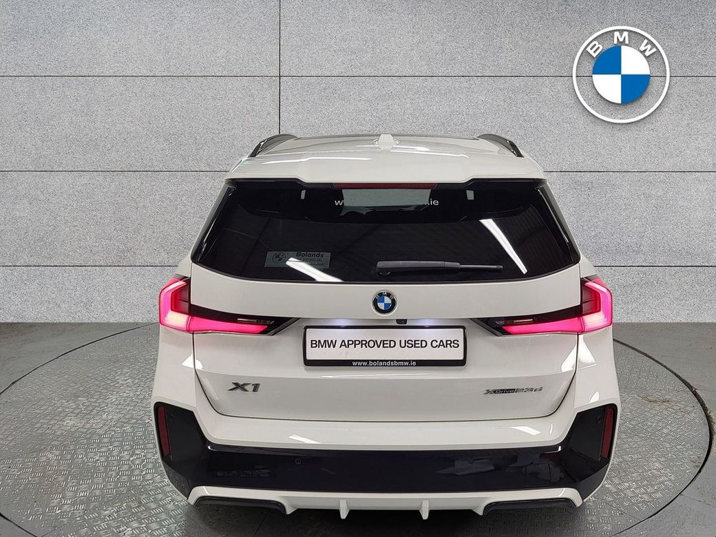 2023 BMW X1