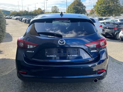 2019 Mazda Axela