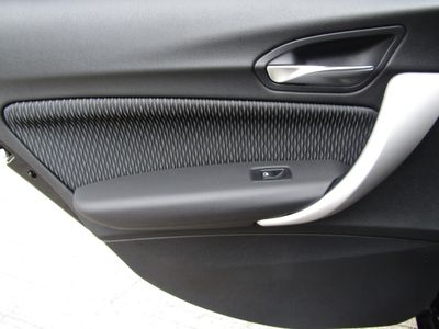 2012 BMW 1 Series