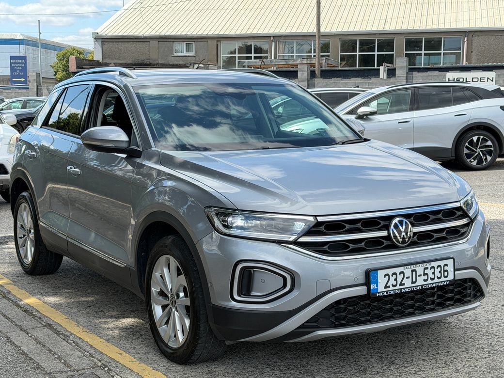 2023 Volkswagen T-Roc