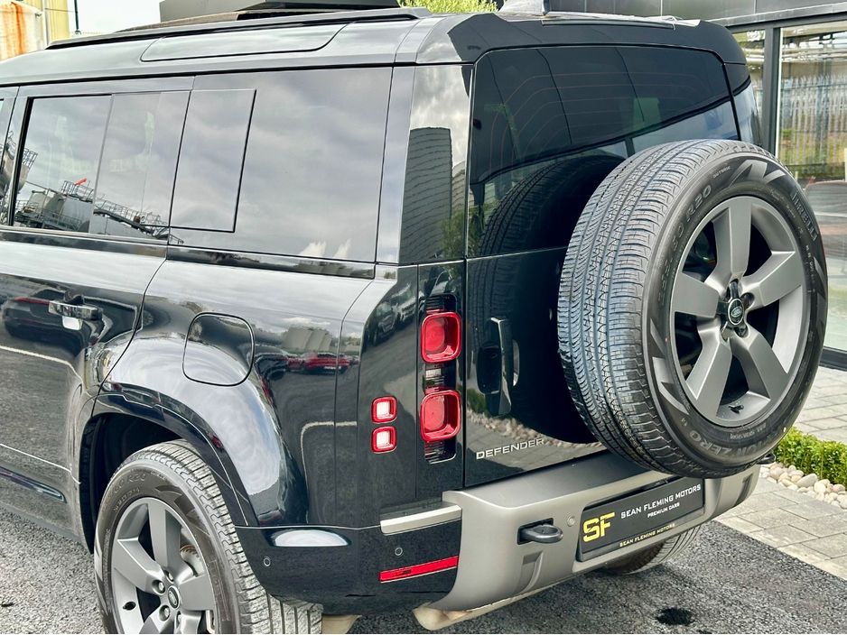 2025 Land Rover Defender