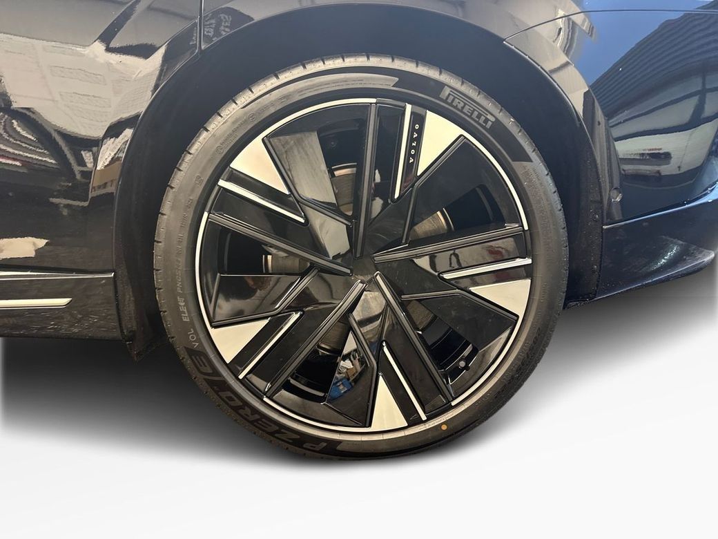 2026 Volvo ES90