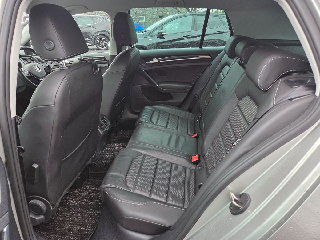 2019 Volkswagen Golf