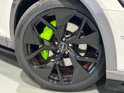 2022 Audi e-tron