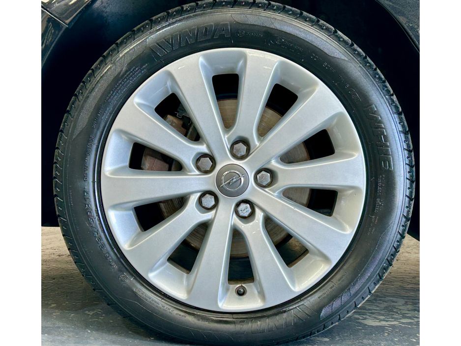 2014 Opel Astra