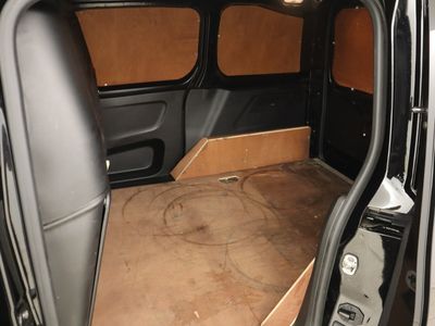 2021 Peugeot Partner