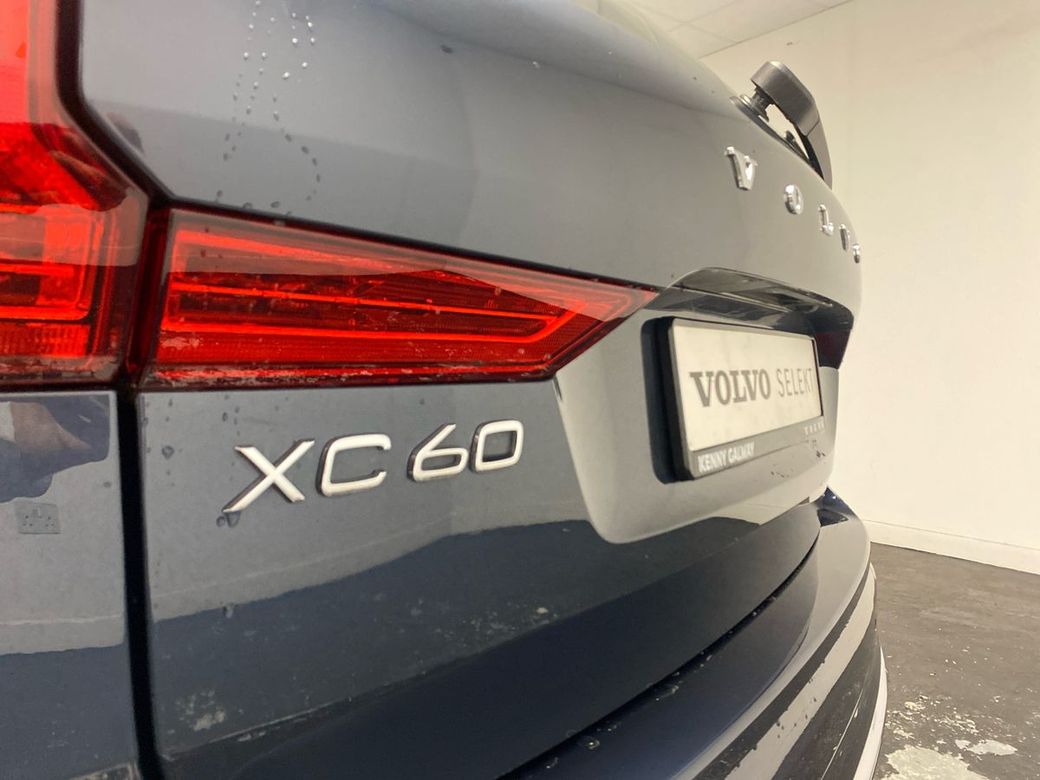 2022 Volvo XC60