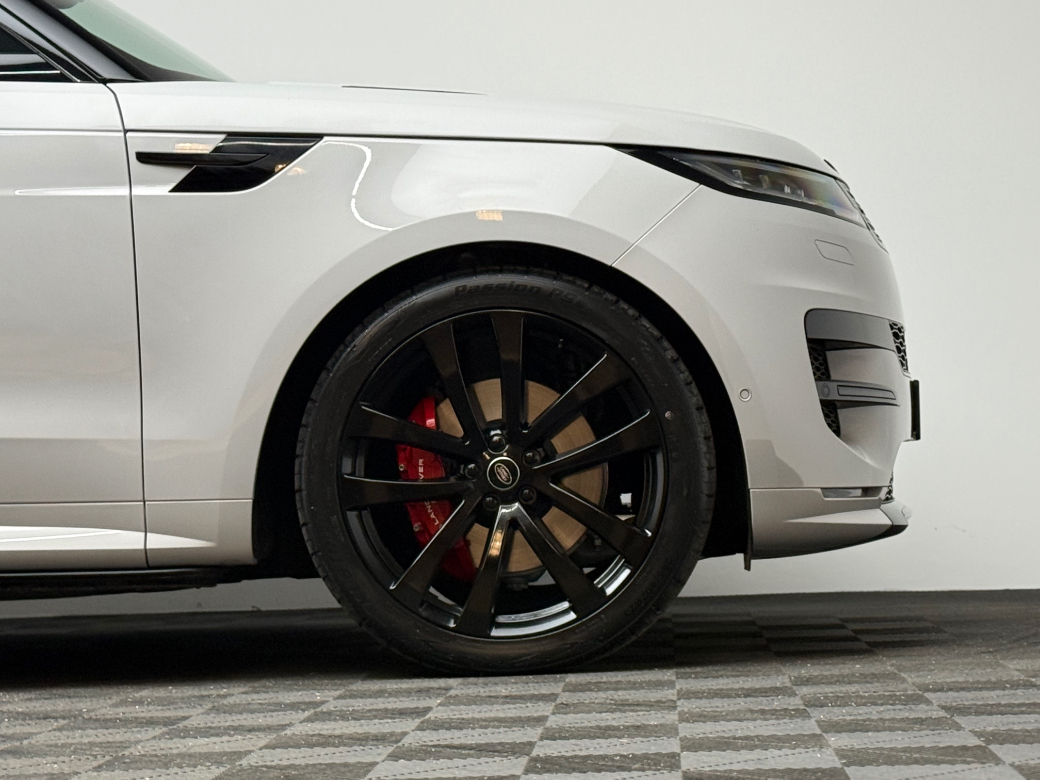 2026 Land Rover Range Rover Sport
