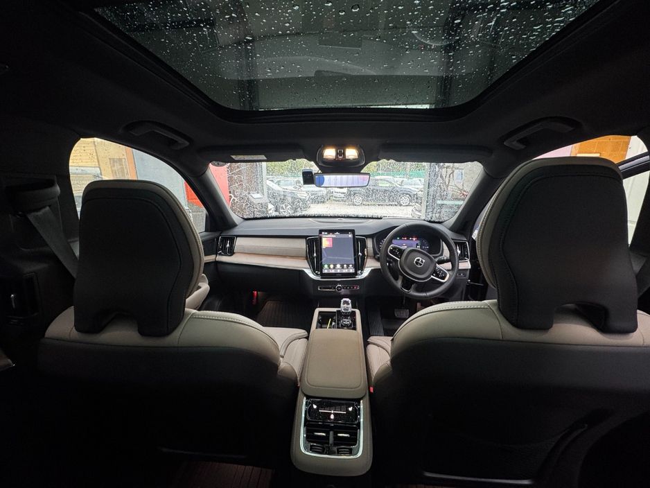2025 Volvo XC90