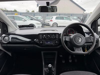2015 Volkswagen up!