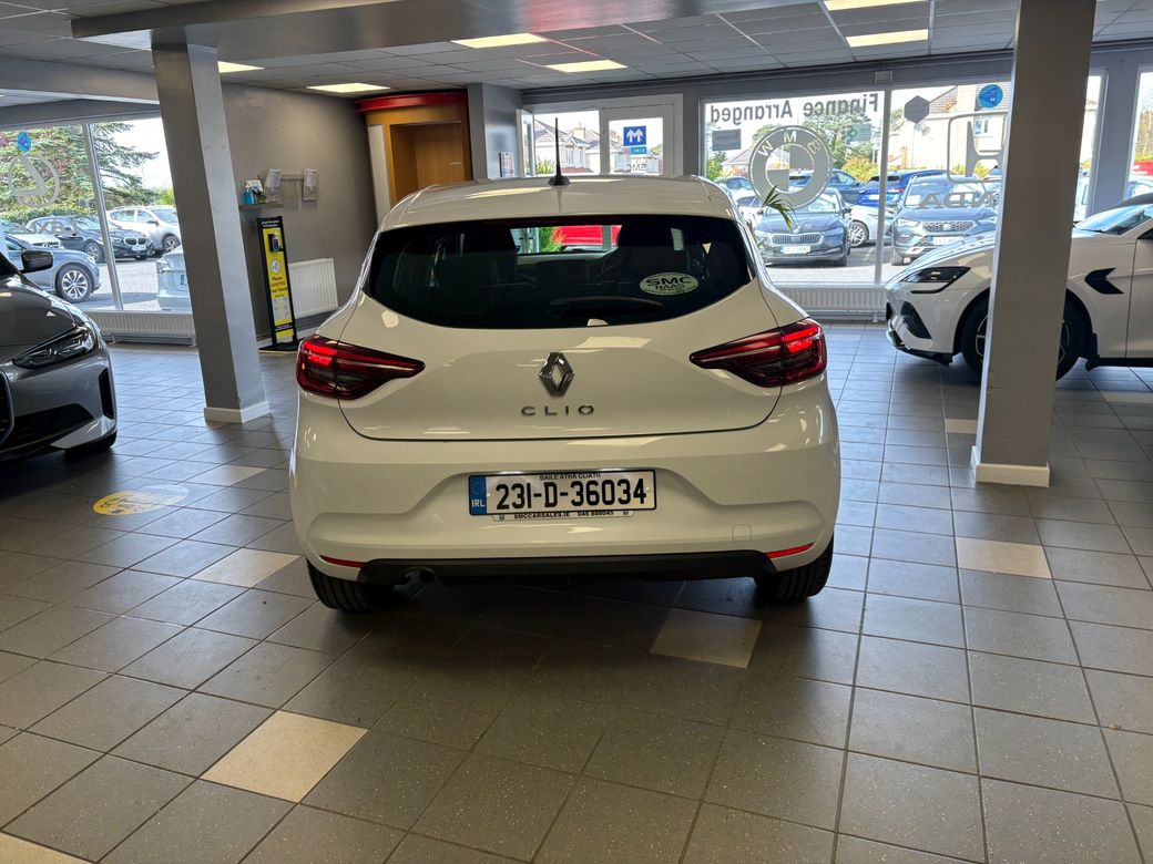 2023 Renault Clio