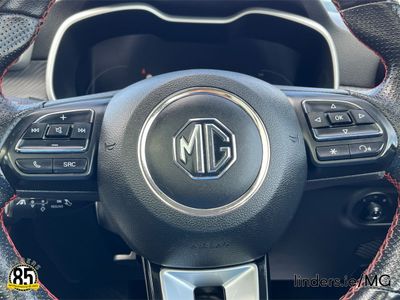 2022 MG ZS
