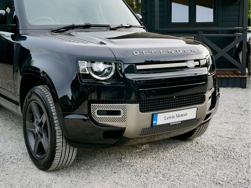 2025 Land Rover Defender