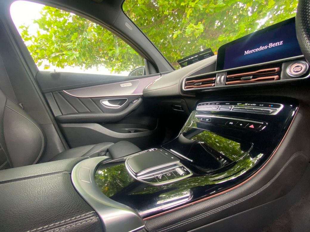 2022 Mercedes-Benz EQC