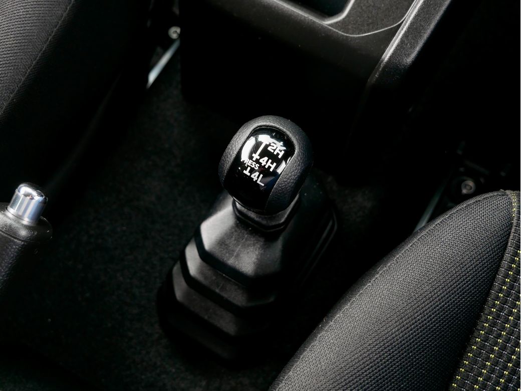 2023 Suzuki Jimny