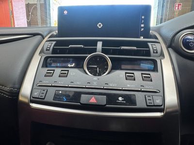 2019 Lexus NX 300h