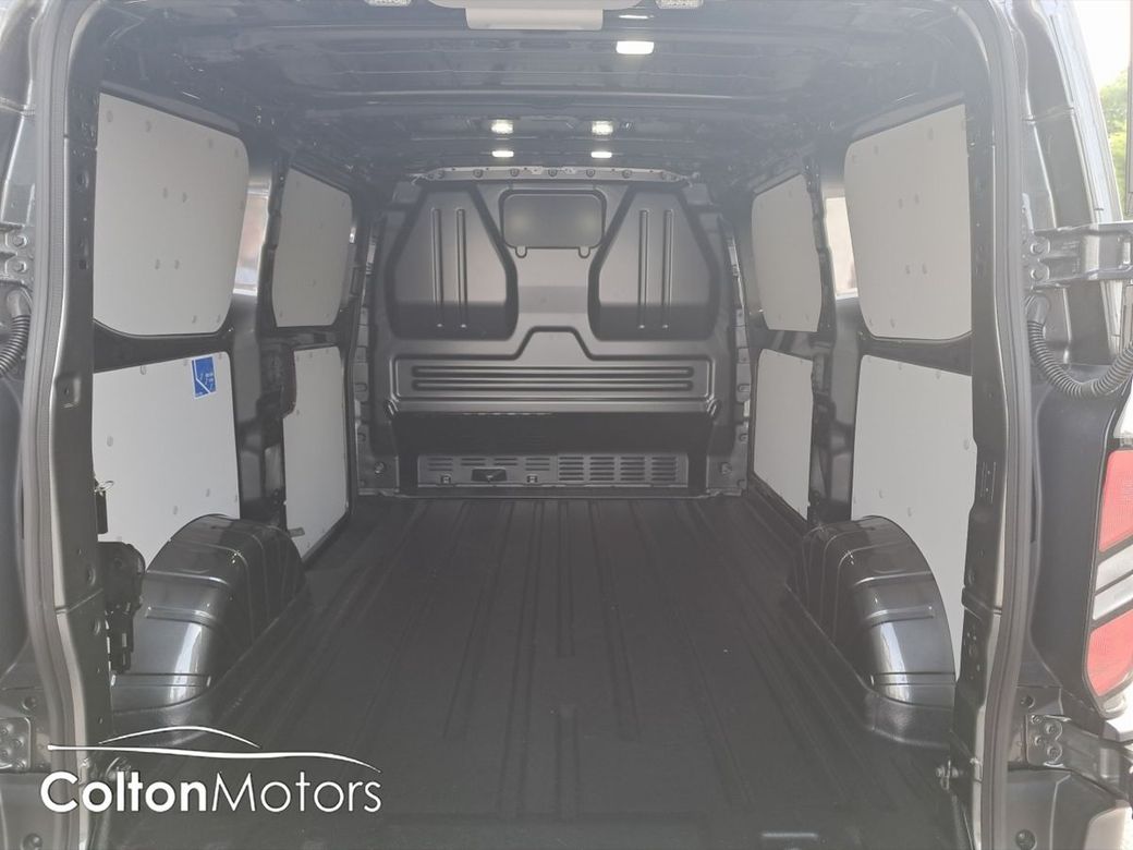 2025 Ford Transit Custom