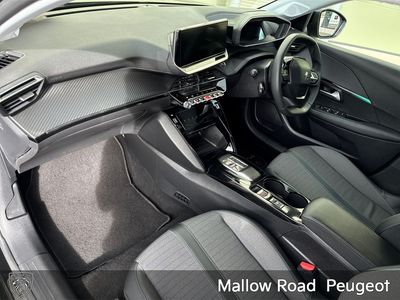 2023 Peugeot 208