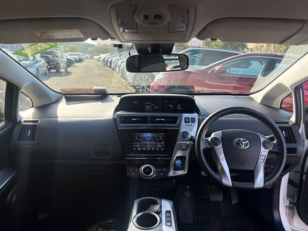 2020 Toyota Prius Alpha