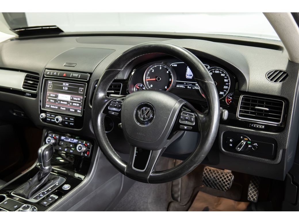 2018 Volkswagen Touareg