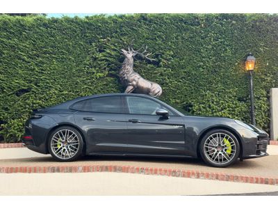 2024 Porsche Panamera