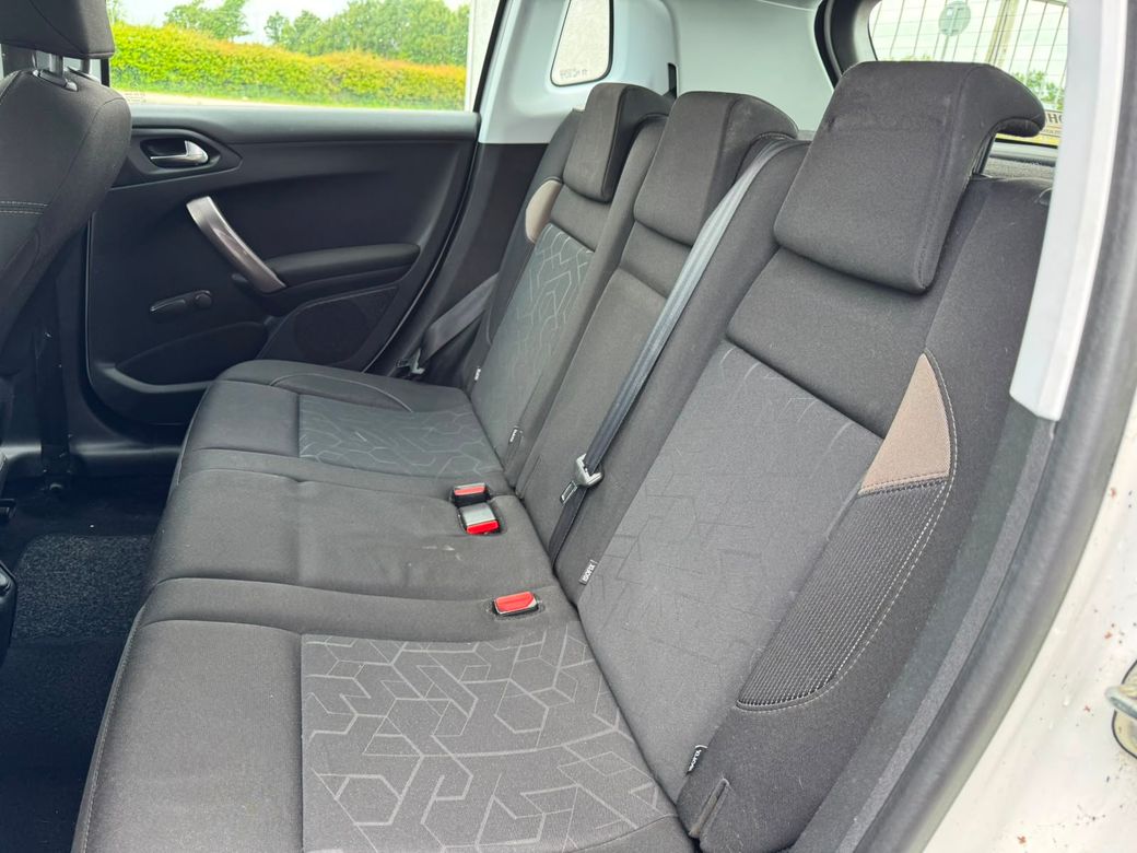 2015 Peugeot 2008