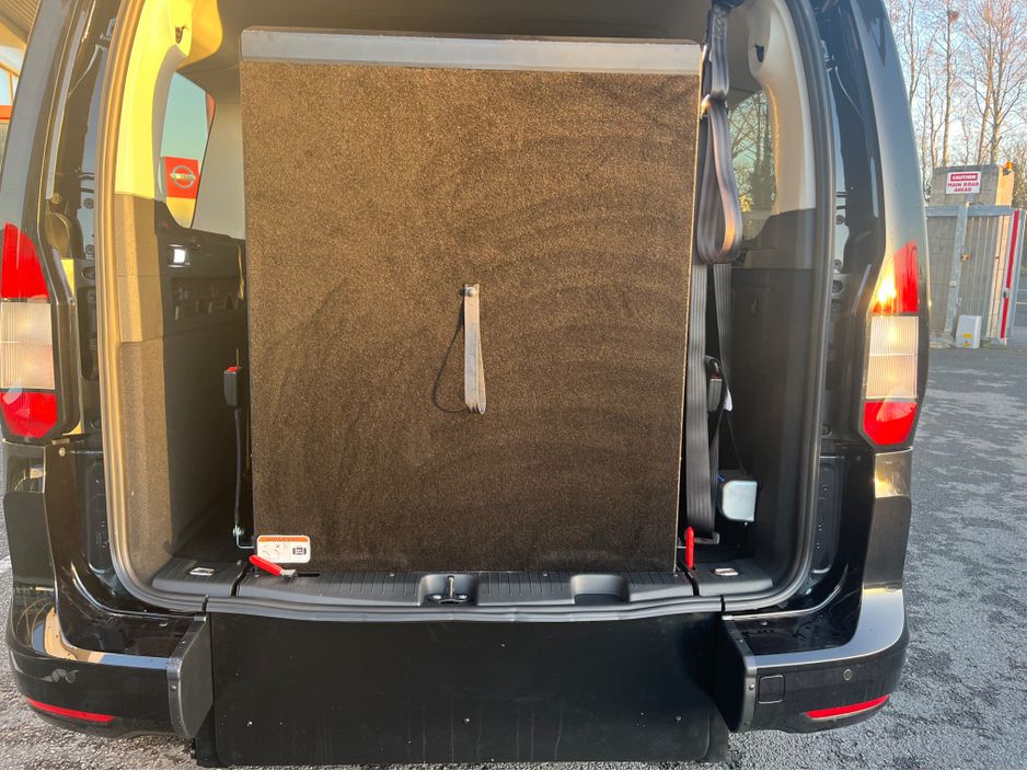 2026 Ford Tourneo Connect