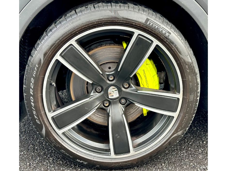 2024 Porsche Cayenne