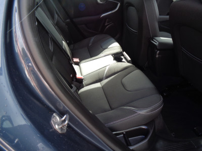 2017 Volvo V40