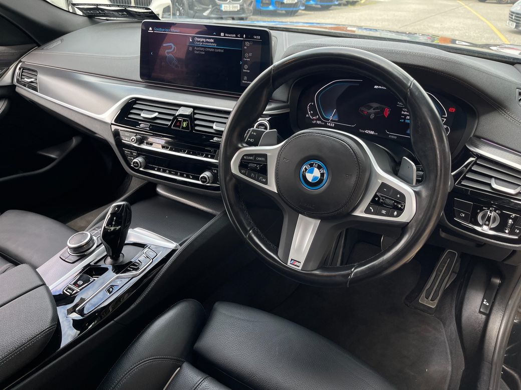 2022 BMW 5 Series