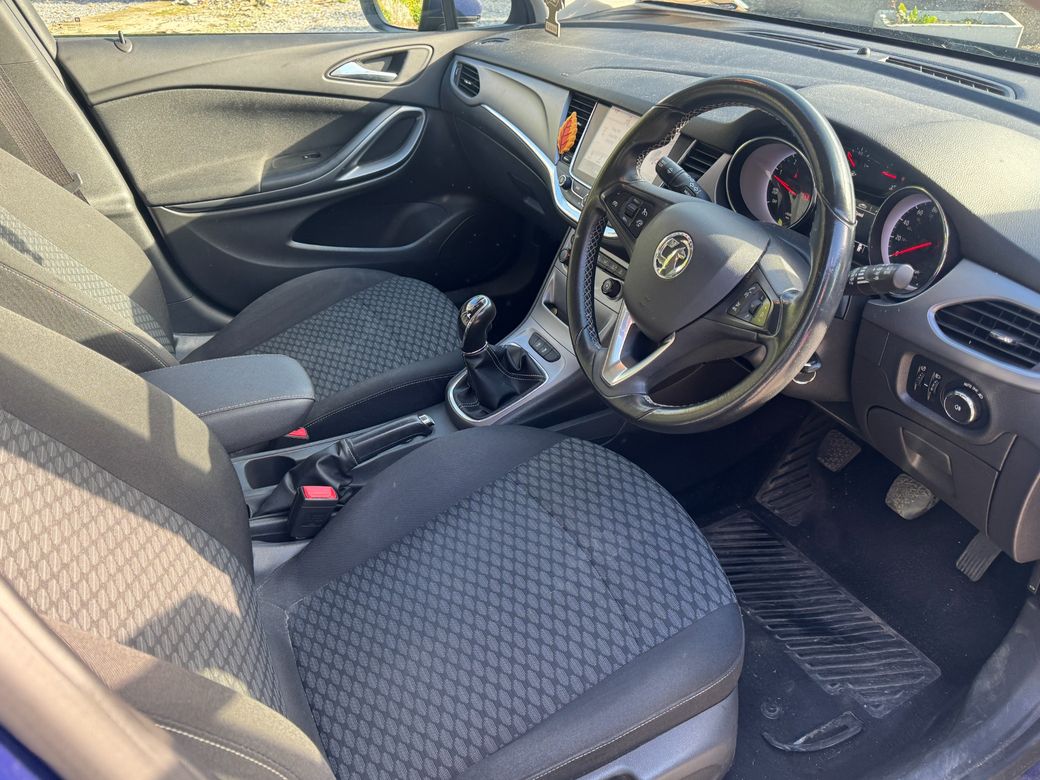 2017 Vauxhall Astra