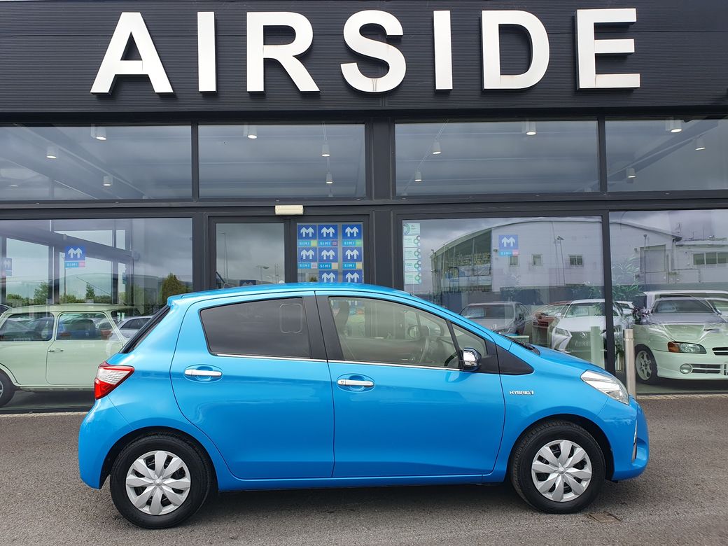 2018 Toyota Vitz