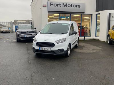 2022 Ford Transit Courier