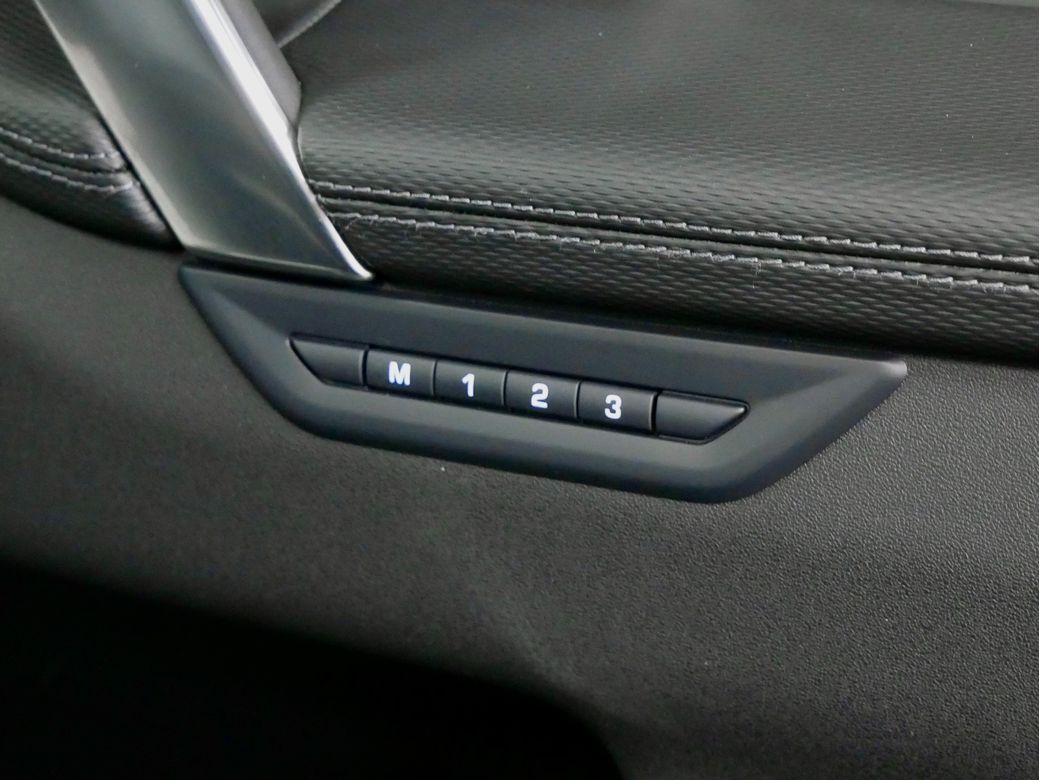 2025 Land Rover Discovery