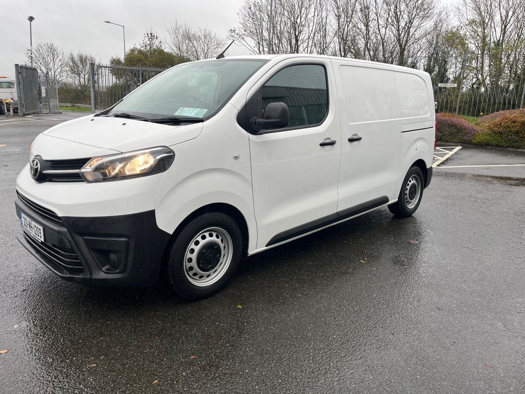 2022 Toyota Proace