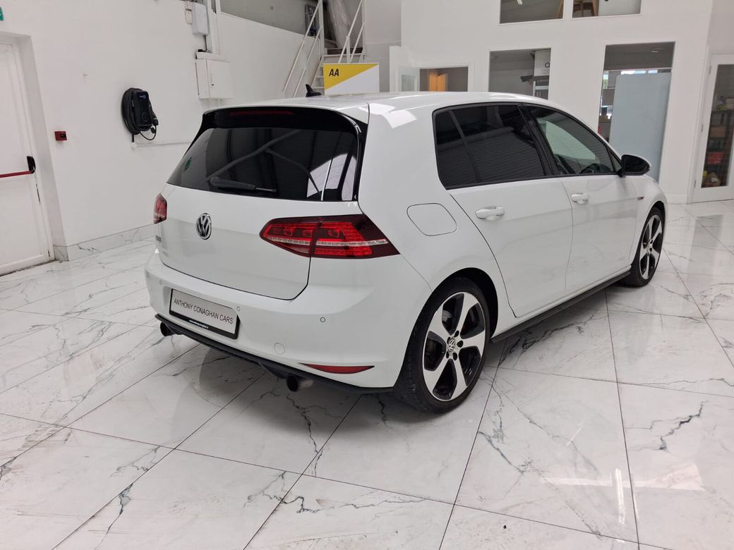 2017 Volkswagen Golf